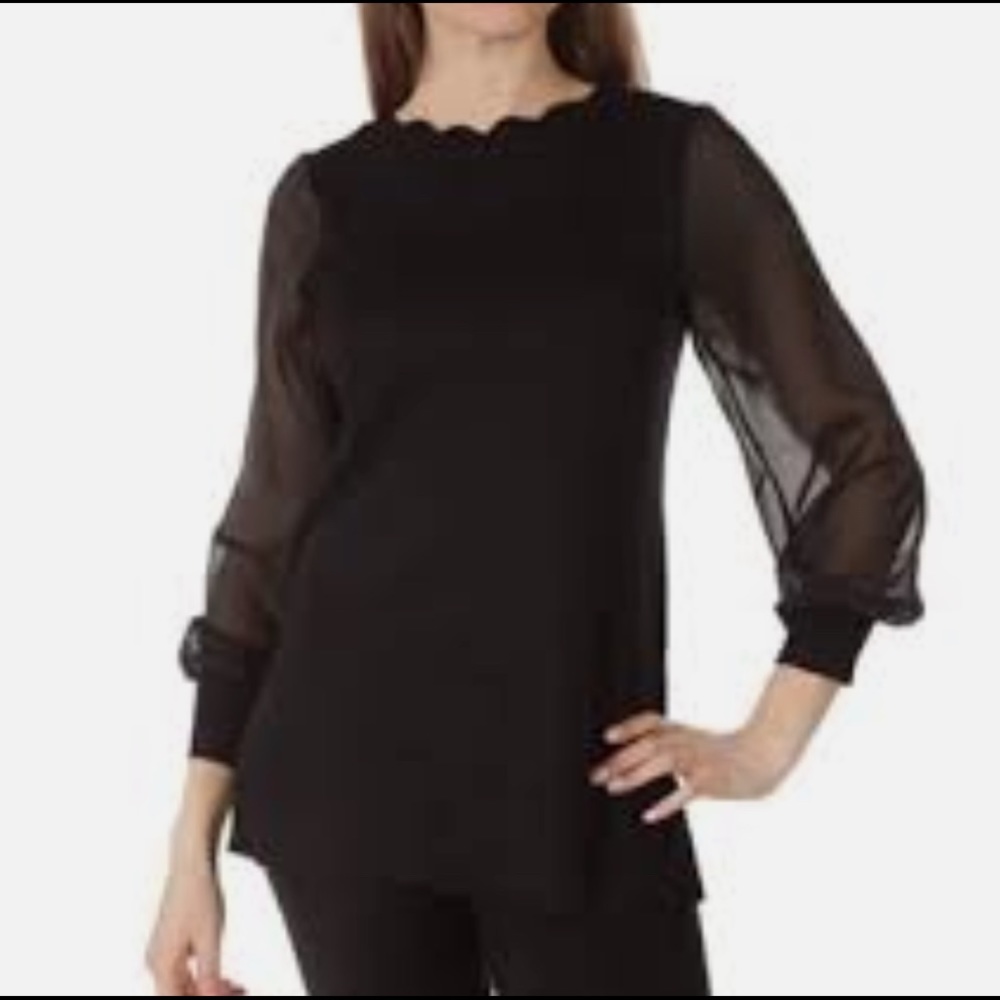 NWT GORGEOUS Scalloped neck / Sheer sleeve dressy lightweight sweater / top S